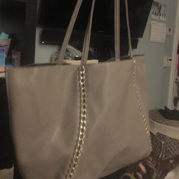 BCBG - Picture 2 of 6